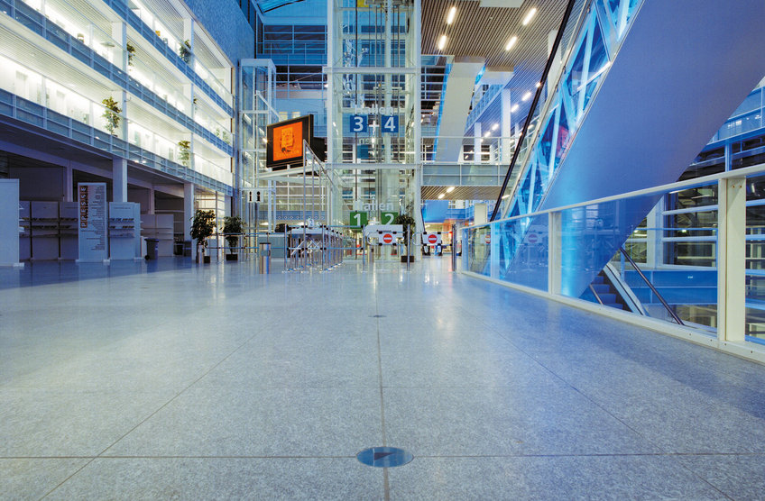 Messe Neubau Zurigo - Svizzera