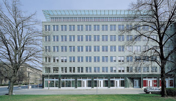 Platz Von Neuen Tor - Berlino - Germania